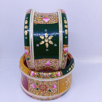Tri colour plastic gold bangle by 