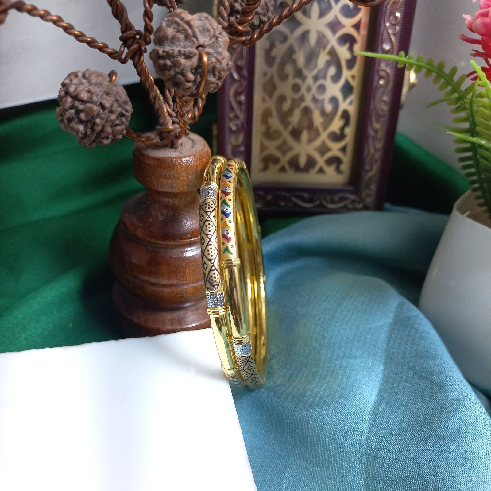 916 Gold Unique Design Bangle