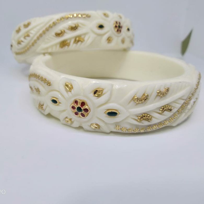 22kt Carving Antique Plastic bangle