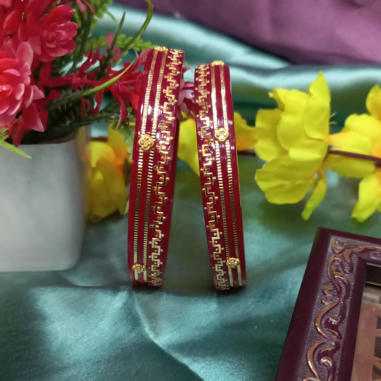22KT Gold  Beautiful Design Plastic Kangan